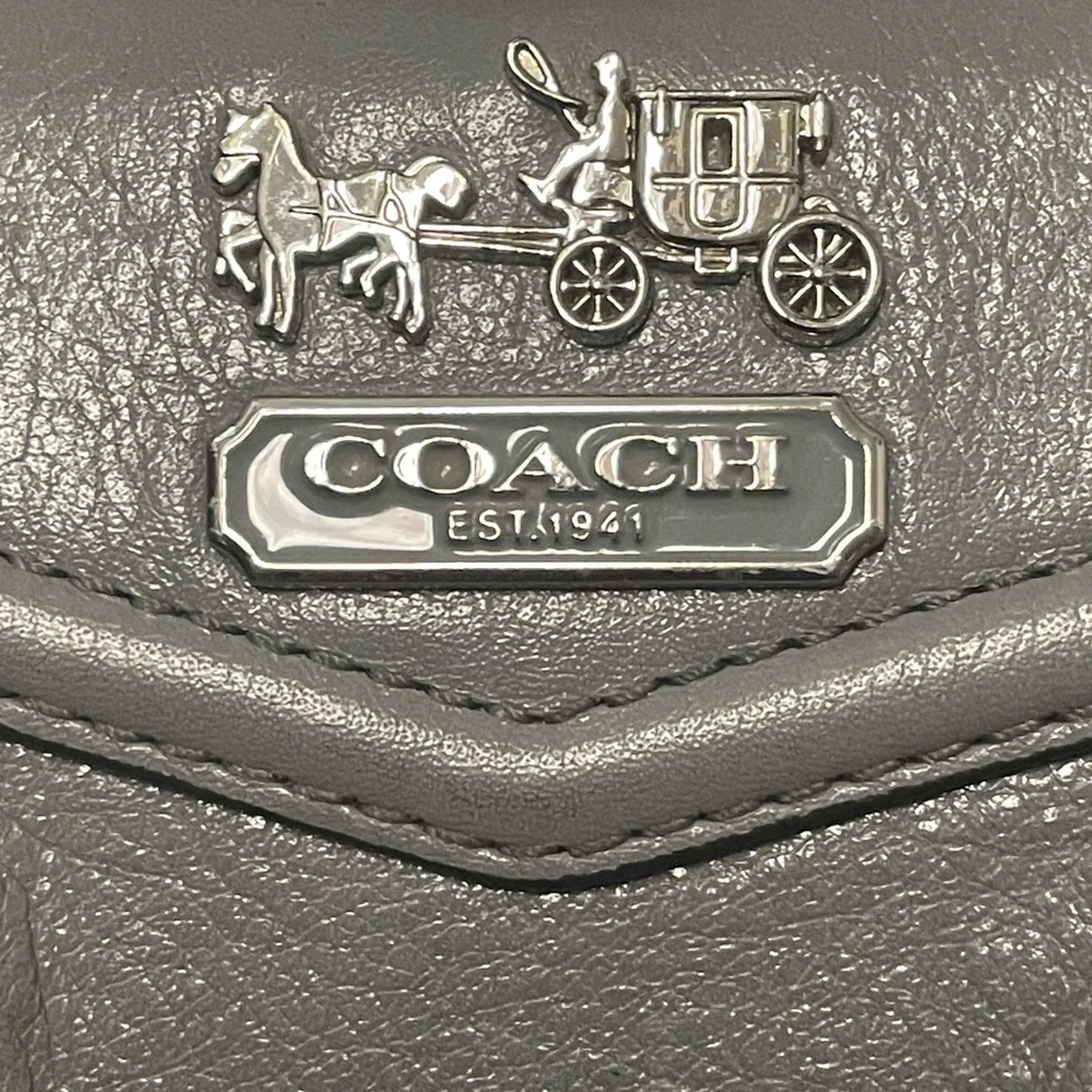 Coach Wallet - Picture 4 of 6